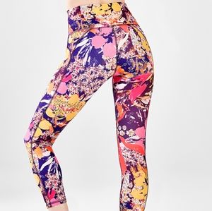 Fabletics high-waisted powerhold 7/8 leggings